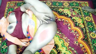 Coition on the floor is a good XXX way for Desi to celebrate New Year