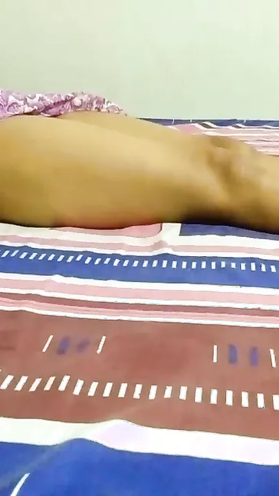 Whorish Desi and XXX buddy practice sixty-nine position before fuck