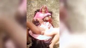 Indian aunty XXX video! Desi village sexy aunty hot fucking