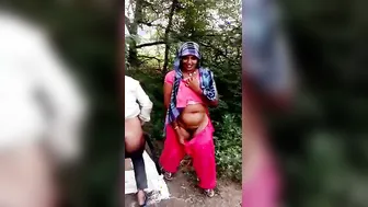 MMs Indian sex leaked onlane - Couple Fucking In Forest