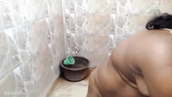 Indian Desi Wife Peeing and Showing Pussy on Webcam