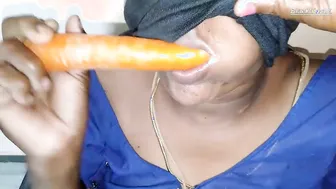 Amateur Wife Fucking Her Hungry Pussy With A Carrot