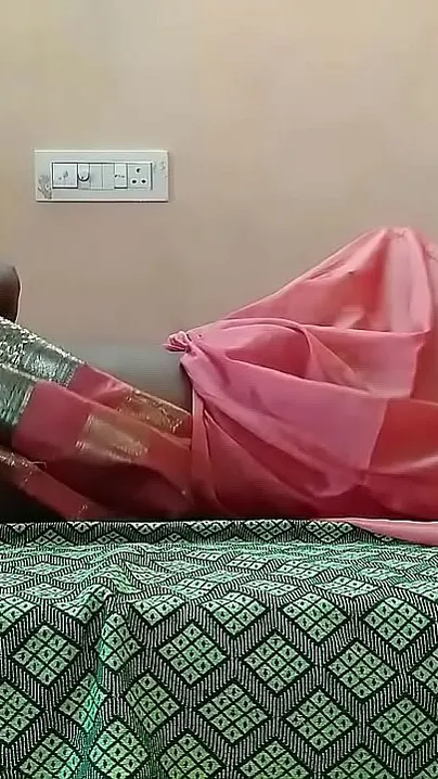 Desi Aunty, so that's how you pleasure yourself when you alone and horny