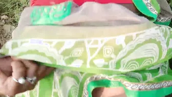 Indian Village Bhabhi Fucking Outdoor Sex In Hindi