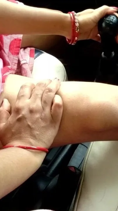 On Valentine Single Mom Riding Car Gear Shaft Risky Public