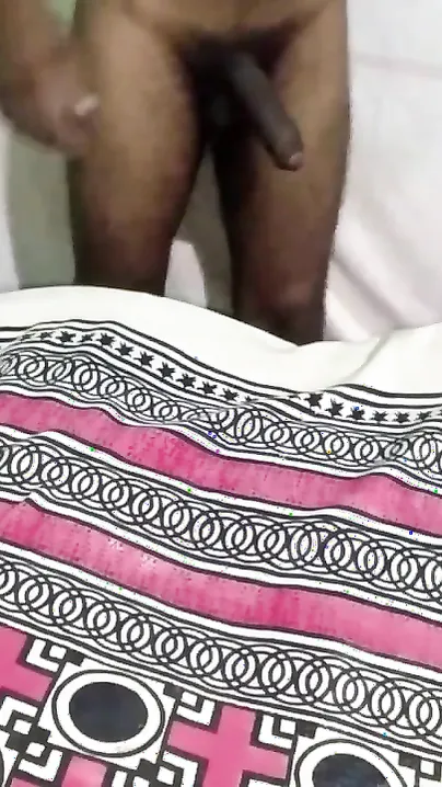 desi indian Milf sucks and gets fucked in hotel