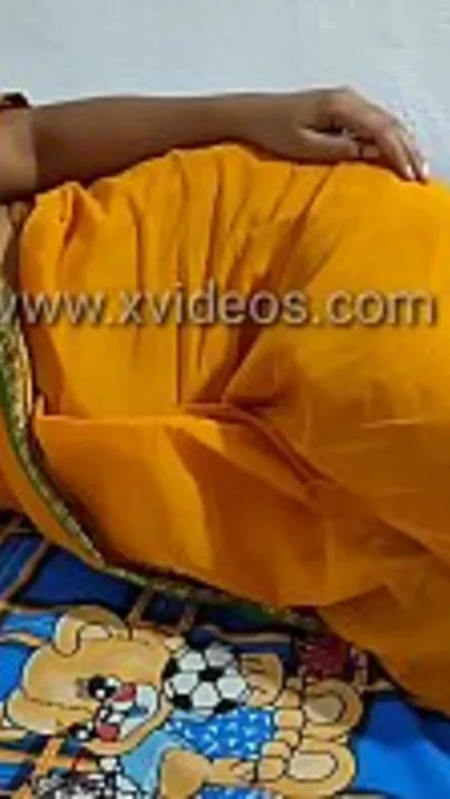 Sleeping Desi has to wake up because husband wants XXX entertainment