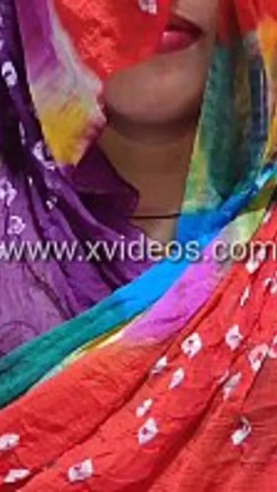 Modest Desi aunty sucks XXX penis and welcomes it inside her bush