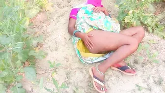 Husband records his filthy Desi wife playing with hairy XXX twat