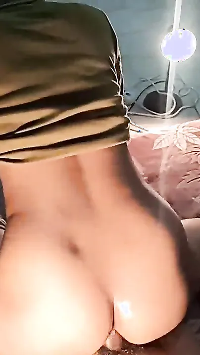 POV anal session of sexy Desi wench and her stepbrother in MMS clip