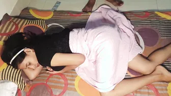 Dude wakes his Desi sister up to fuck her pussy in hot MMS clip