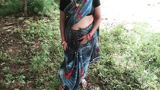 Desi aunty has her XXX bush banged by stud who caught her pissing