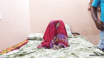 Whorish Desi wife celebrates New Year by XXX marathon in the bedroom