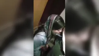 Clothed Desi girl kneels to suck boyfriend's meaty XXX sausage