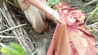 Reverse cowgirl is XXX position the Desi stepsister enjoys outdoors