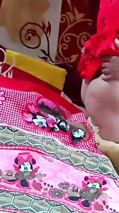 Desi exposes XXX parts in front of camera and boyfriend fucks her