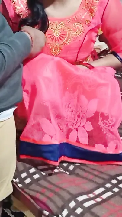 Robber breaks into the house and Desi's pussy is his XXX prey