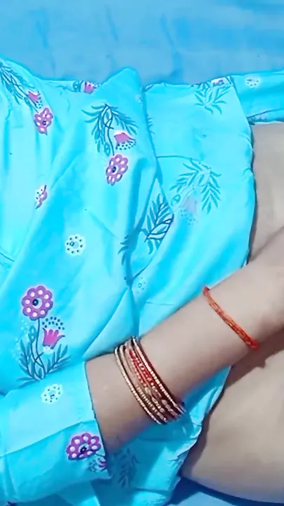 Desi girl's XXX cave is ready to take roommate's dick inside