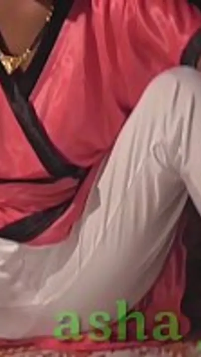 Masseur turns Desi client on and skillfully penetrates XXX cave
