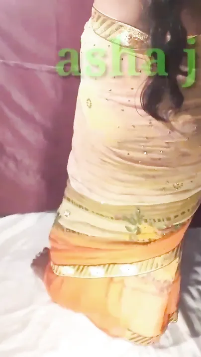 Desi whore's husband doesn't know that she and devar are XXX partners