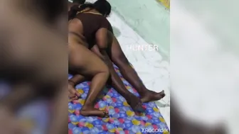 Chubby Desi woman works on XXX partner's hard penis using mouth