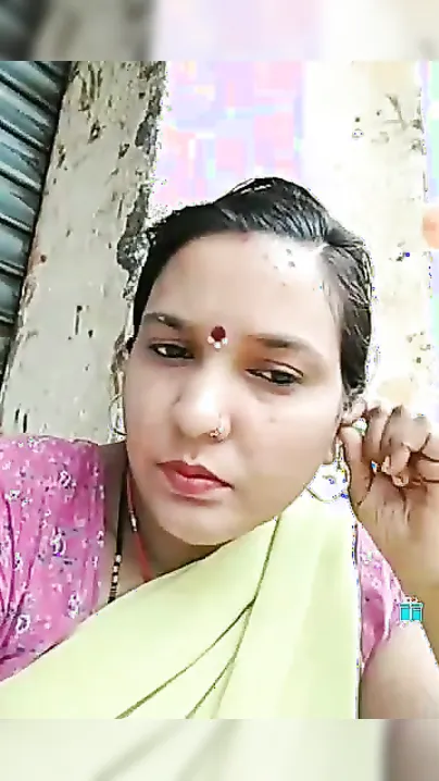Money is XXX reason Desi wife agrees to talk to Desi online lover