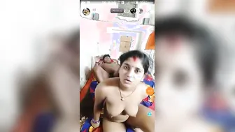 Newly married Desi couple makes MMS video of them having XXX session