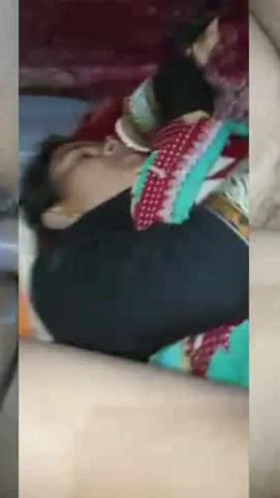 Husband sticks his XXX dick into juicy Desi twat of his horny wife