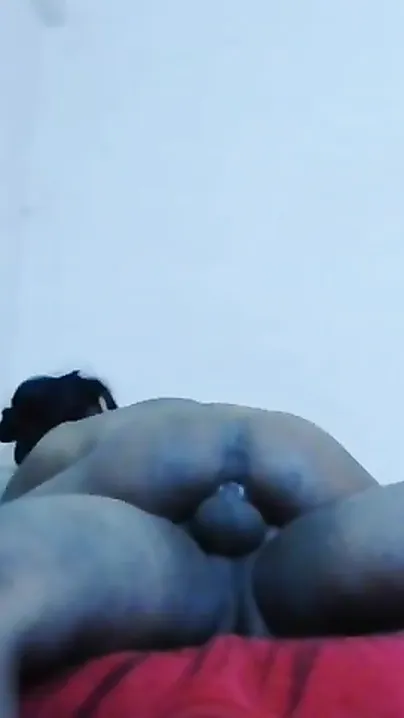 Desi couple MMS video of wife sucking and riding hubby's XXX prick