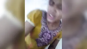 Shaved Desi pussy gets pounded hard with XXX boner for MMS video