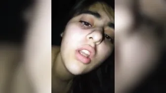 Young slutty chick takes her Desi boyfriend's XXX dick into mouth