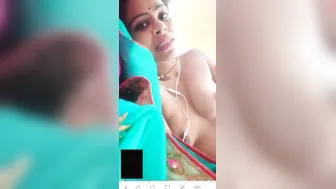 Desi wench has no shame to show bestie's BF her nude XXX curves