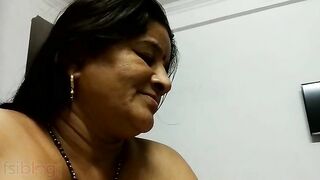 Hubby doesn't know his mature Desi XXX wife cheats with his friend