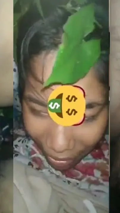 Outdoor MMS video of Desi slut taking lover's shaft into XXX slit
