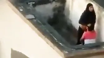 Peeping Tom makes XXX video of horny dude licking Desi gal's pussy