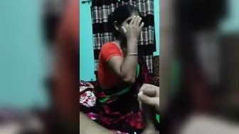 Desi maid strokes and sucks house-owner's XXX dick in MMS video