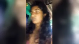 Nasty Desi XXX slut gets her small boobs licked by her neighbour MMS