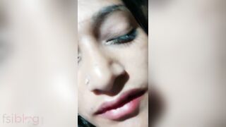 Desi village XXX wife gets her sweet boobs exposed on cam