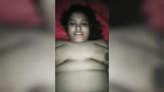 Desi XXX wife gets her shaved pussy fucked hard by client MMS