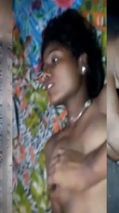 Busty Desi girl fingering her black hairy pussy on XXX camera