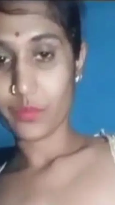 Village Desi slut sucking her friend’s dick on live cam for money XXX