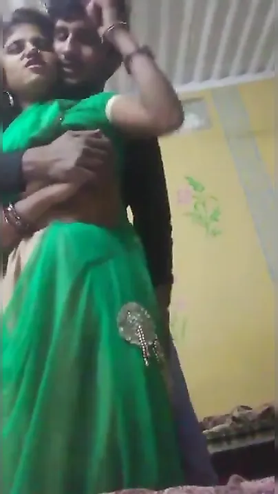 Hot Desi XXX couple takes video of their home sex MMS