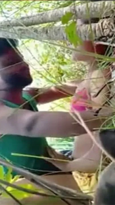 Beautiful Indian girl gets fucked XXX outdoors by her cute boyfriend MMS