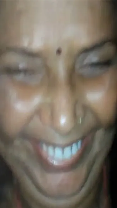 Mature Desi aunty with big XXX boobs cheating on her husband MMS