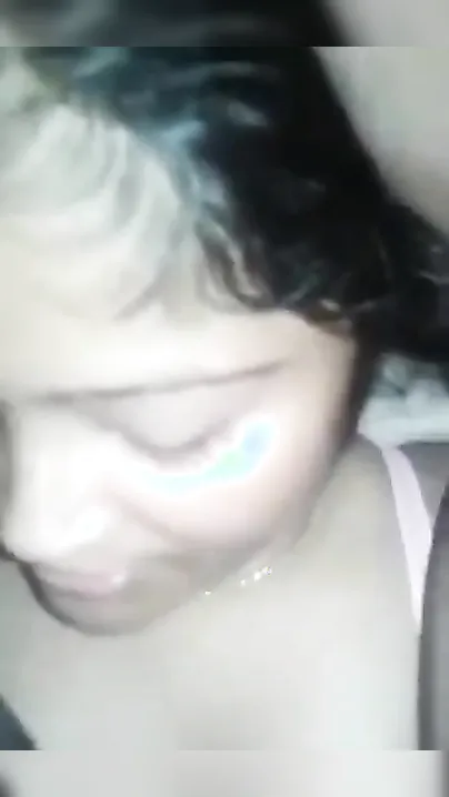 Indian XXX couple takes hot video of their night sex MMS