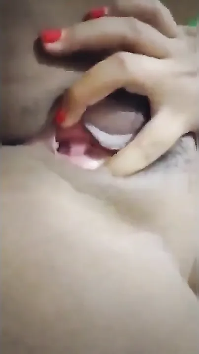 Big-boobed desi XXX girl fingering her hairy pussy on camera