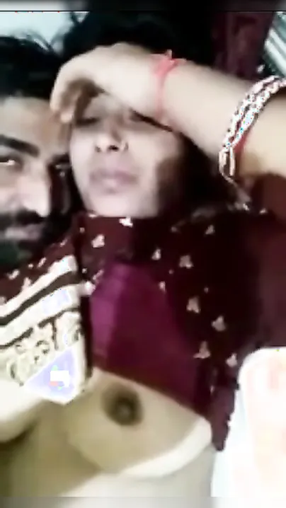 Cute Indian XXX couple have a hot sex and take a video MMS