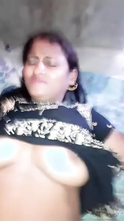 XXX video of Desi charmer with the fat body who fools around MMS