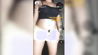 Desi XXX girl has a juicy body to expose on camera at home in MMS