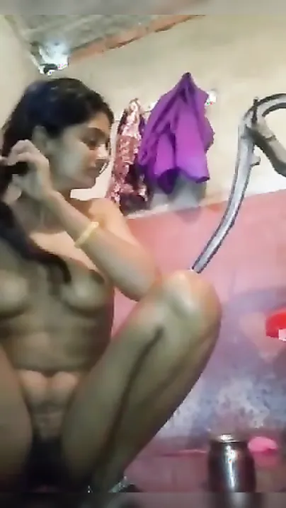 Desi wife sets the camera and takes her clothes off for XXX peeing